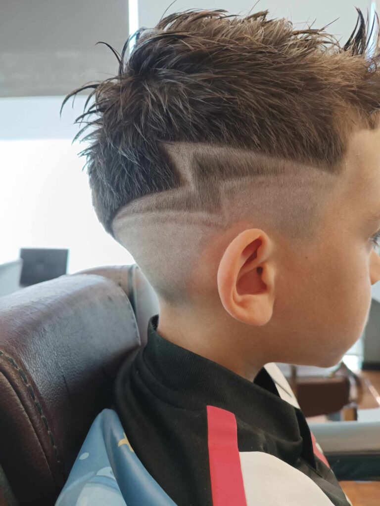 ArthairDimitra BarberShop