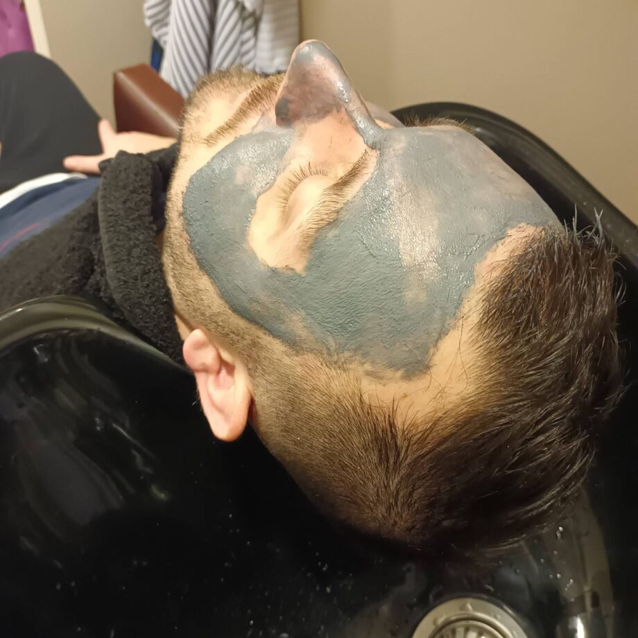 &Upsilon;&pi;&eta;&rho;&epsilon;&sigma;ί&epsilon;&sigmaf; BarberShop