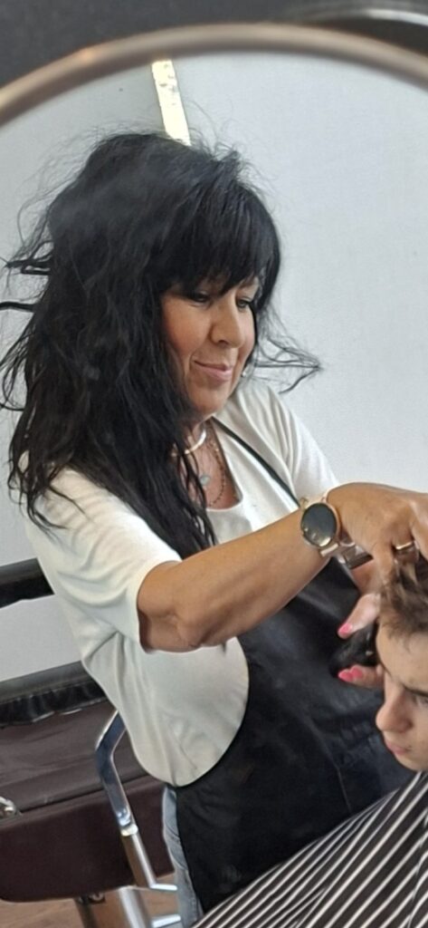 Art Hair Dimitra | &Kappa;&omicron;&mu;&mu;&omega;&tau;ή&rho;&iota;&omicron; & Barber &Kappa;&alpha;&lambda;&alpha;&mu;ά&tau;&alpha;